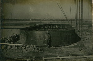 井筒鉄沓据付完了