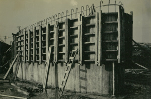 ローリングゲート完成