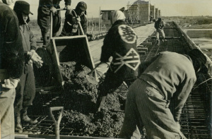 床版コンクリート施工