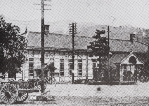 大正初期の甲府駅の写真