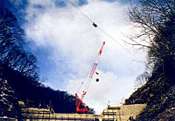 小雨川上流堰堤 