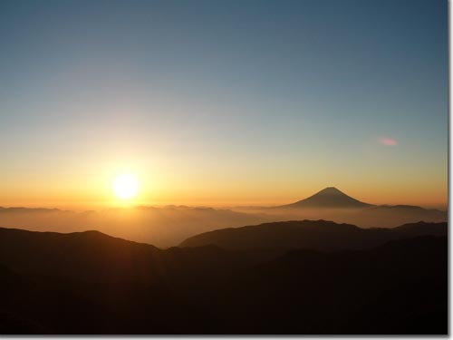 北岳の朝日写真