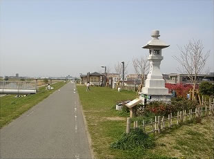 A7.川の一里塚（樋野口）　（千葉県松戸市）