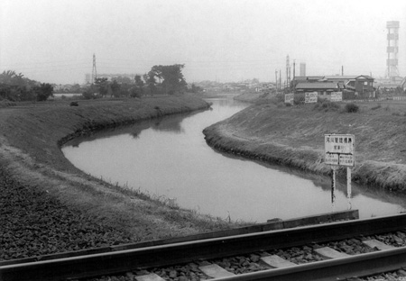 東武鉄道橋より上流を望む