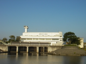 南畑排水機場