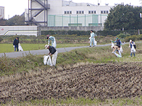 綾瀬川クリーン大作戦の清掃活動1