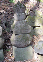 清滝寺歴代墓地の五輪塔