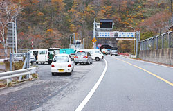 三国峠地区三丁橋周辺_待避所（新潟方面車線）