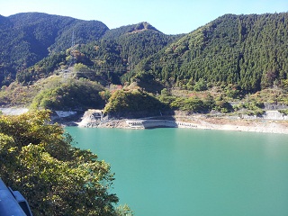 浦山ダム