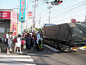 安塚街道入口交差点付近の写真