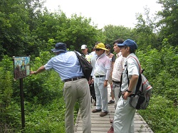 三ッ又沼での説明状況