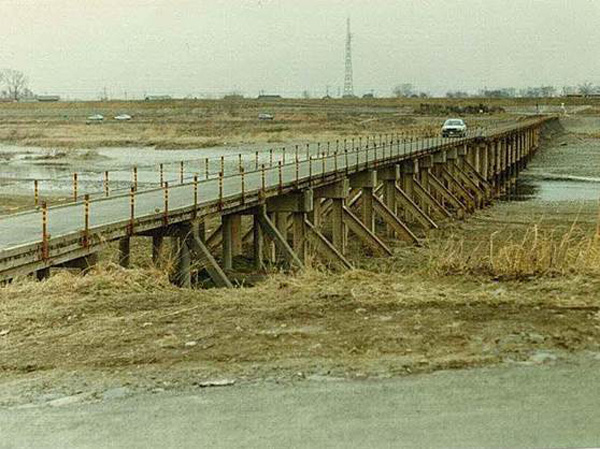 久下冠水橋（現在は撤去されています）