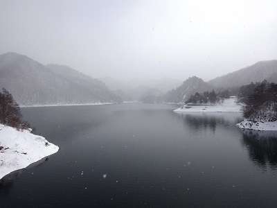 川俣大橋から下流の眺め