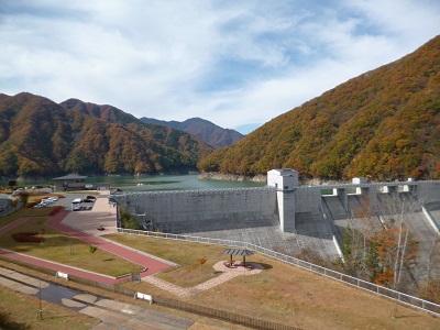 湯西川ダム