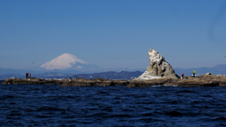 烏帽子岩(姥島)