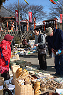 長松寺の矢落ち観音（ざる観音）縁日