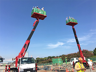 高所作業車乗車体験