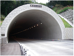 坂室トンネル