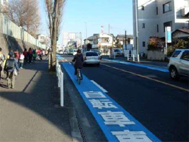 自転車専用通行帯