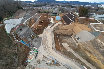 （4）八王子市寺田地区の切土工事状況（令和6年1月撮影）