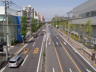 国道20号調布市飛田給一丁目の状況（平成30年4月撮影）