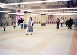 茅ヶ崎駅前地下横断歩道