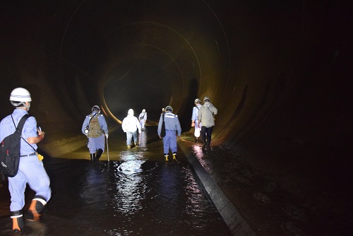 貫穿於地下50m、全長6.3km的「地下河流」