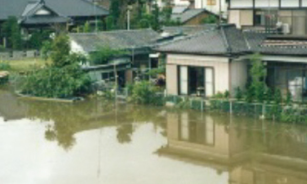 平成3年 前川で内水被害状況（潮来市）