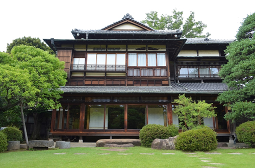 遠山記念館