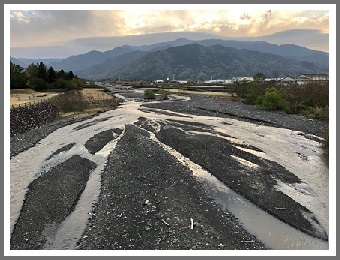 近所の川　山梨県　県立韮崎工業高等学校2年　	松野　凱吾さん