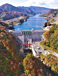 八ツ場ダム（八ツ場あがつま湖）