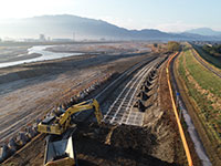 富士川の水制工
