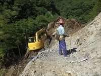 ラジコンで遠隔作業！！