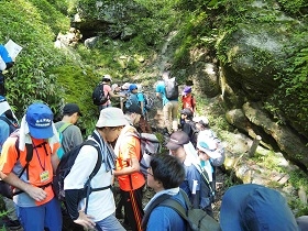 多摩川最初の流れ