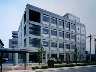関東農政局前橋市庁舎　北側側外観