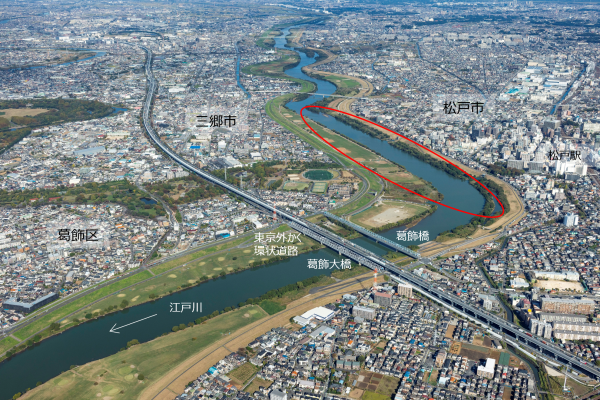 松戸駅前付近の江戸川