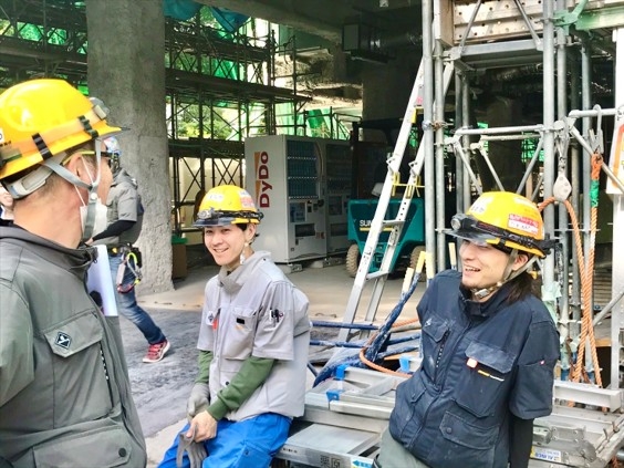 栗原工業の若手技術者