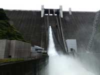 When does the dam discharge water?